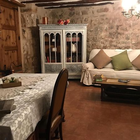 Apartamentos Can Juver Бесейте Екстер'єр фото