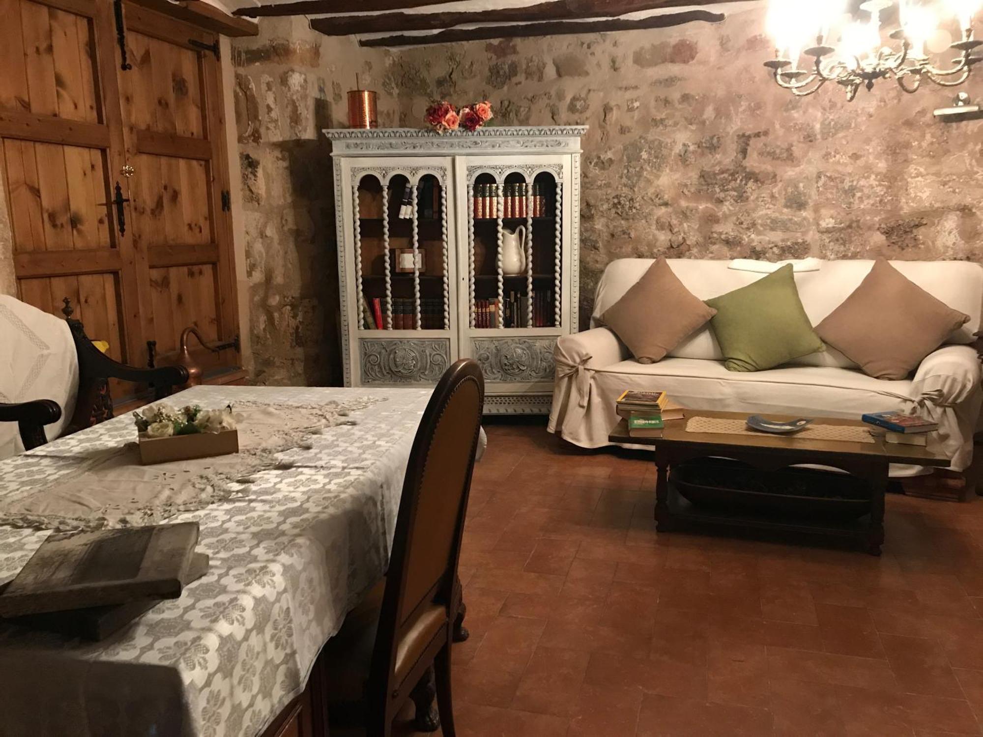 Apartamentos Can Juver Бесейте Екстер'єр фото